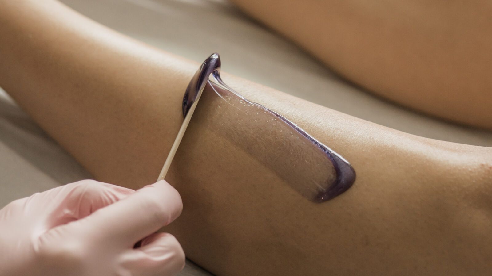 Waxing, Threading & Eyes Gallery Photo