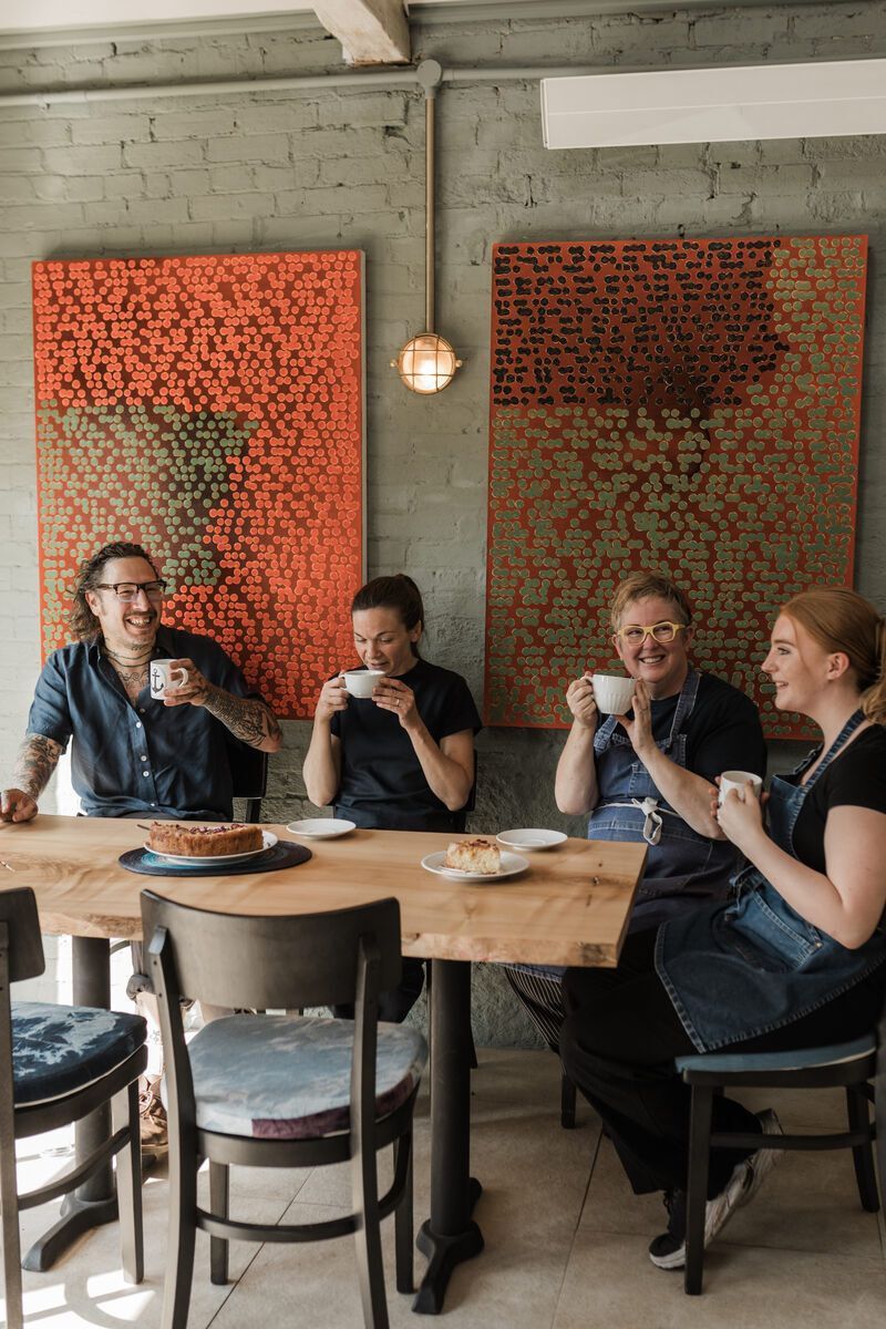 Hattie, Lindsey & Tom – Coffee, Cake & Cheer