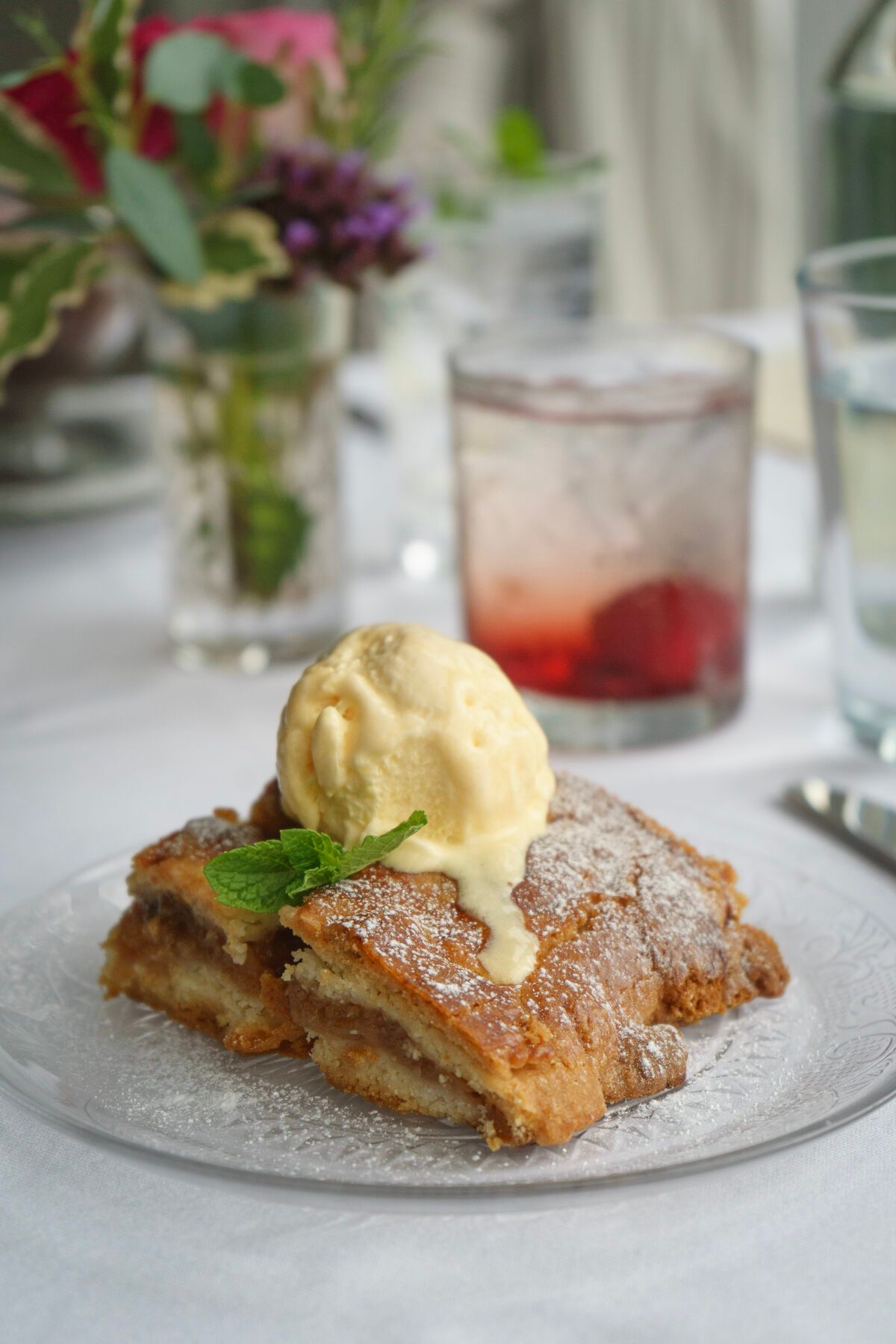 Sunday Lunch Gallery Photo